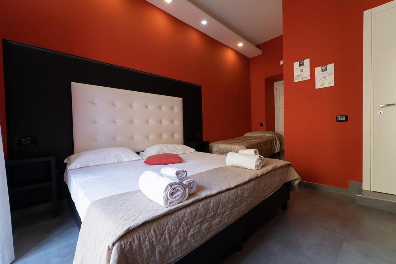 Royal House Napoli Centro, By Clapa Group Hotel Екстериор снимка