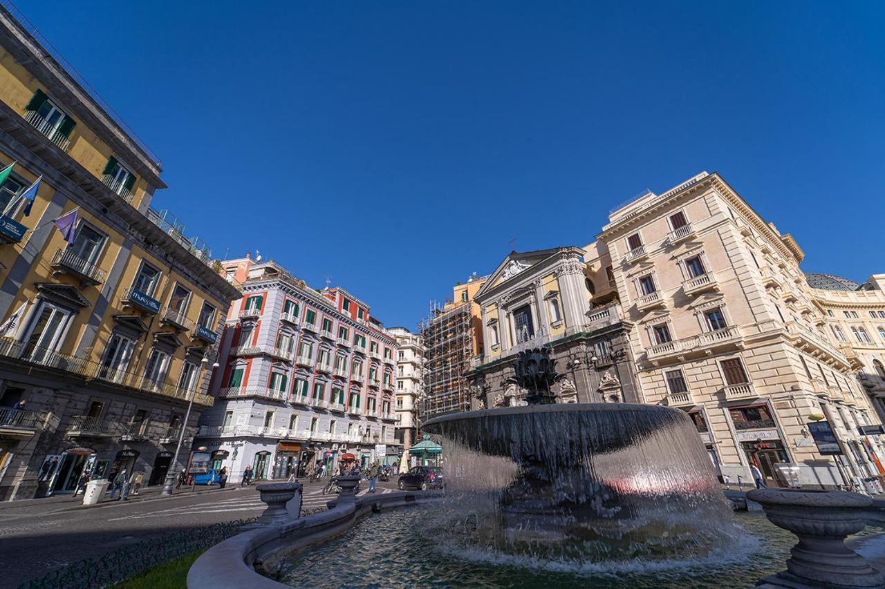Royal House Napoli Centro, By Clapa Group Hotel Екстериор снимка