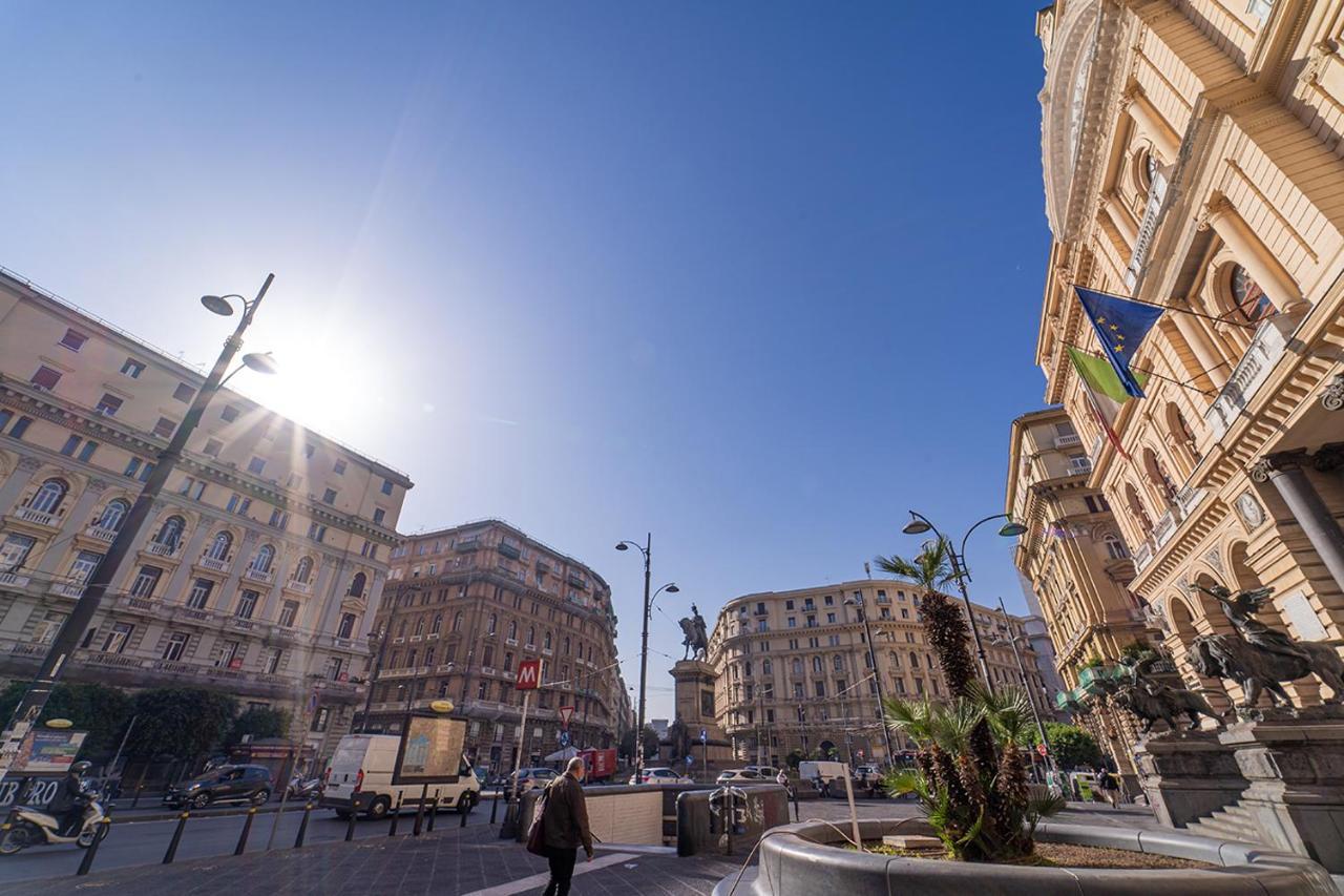 Royal House Napoli Centro, By Clapa Group Hotel Екстериор снимка