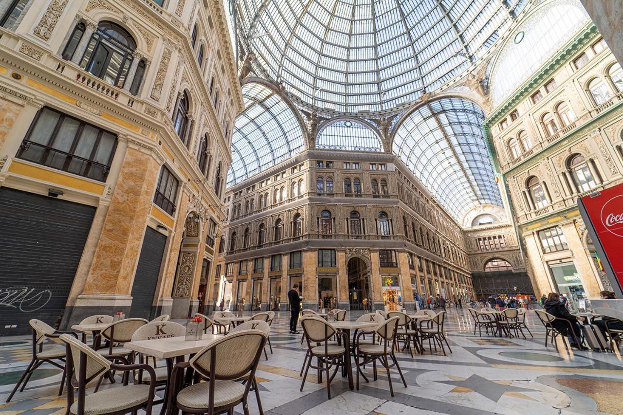 Royal House Napoli Centro, By Clapa Group Hotel Екстериор снимка