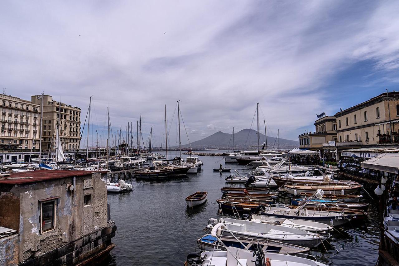 Royal House Napoli Centro, By Clapa Group Hotel Екстериор снимка