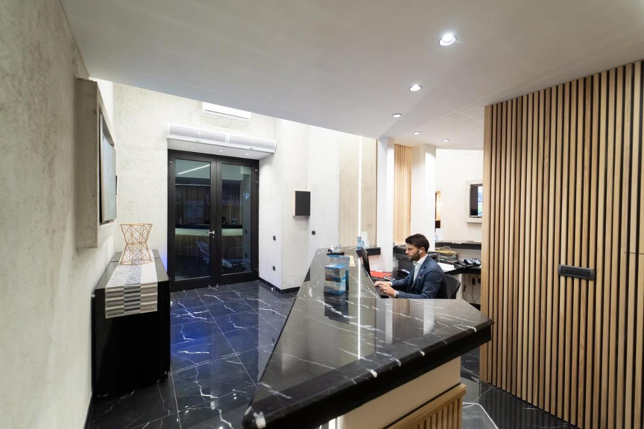 Royal House Napoli Centro, By Clapa Group Hotel Екстериор снимка