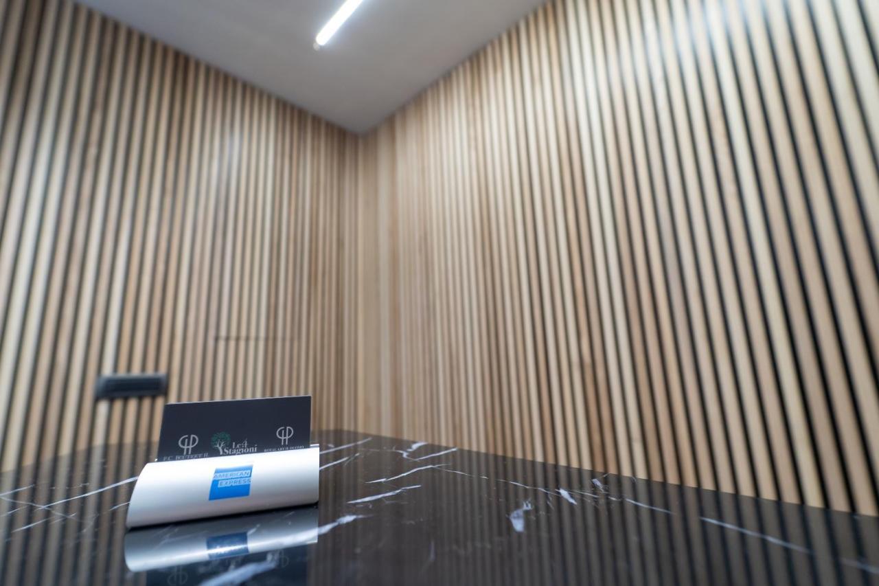 Royal House Napoli Centro, By Clapa Group Hotel Екстериор снимка