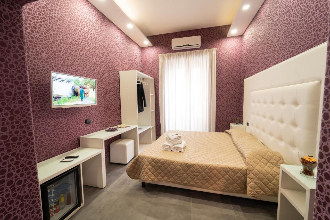 Royal House Napoli Centro, By Clapa Group Hotel Екстериор снимка